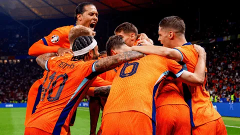 李磊坦言痛心主场败北申花，曾陷入自我怀疑，场场较量信心难寻！